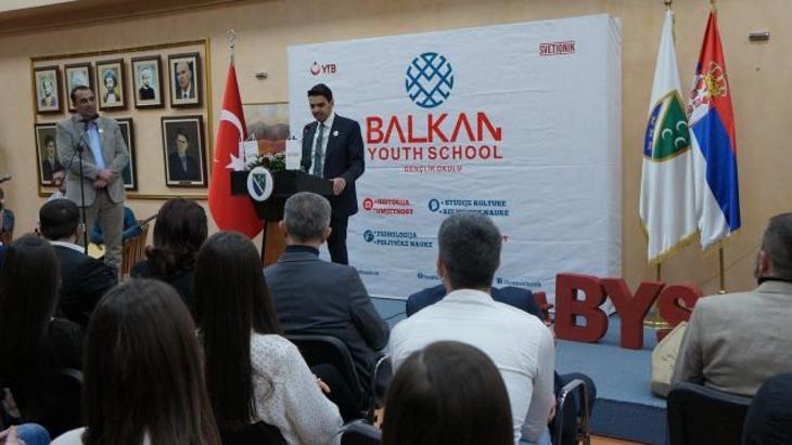 Balkan Gençlik Okulu'nun yeni dönemi Novi Pazar'da başladı