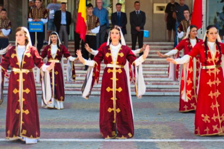 Kirim Ahali Cumhuriyeti'nin Anısını Taşıyor: 13 Aralık Romanya'daki Tatarların Milli Günü