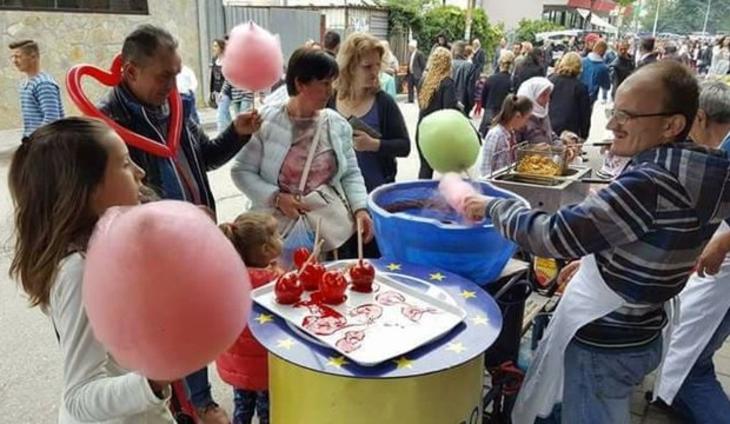 Hıdırellez Şenlikleri Kosova’da Binlerce Kişinin Katılımıyla Kutlandı