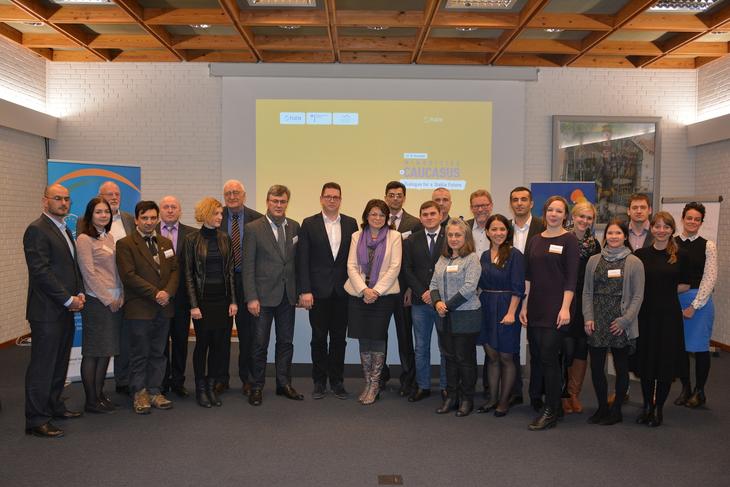 FUEN Flensburg’ta ikinci Kafkaslar Semineri’ni gerçekleştirdi